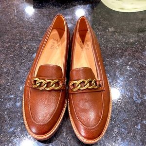 Brown loafer by Naturalizer!!